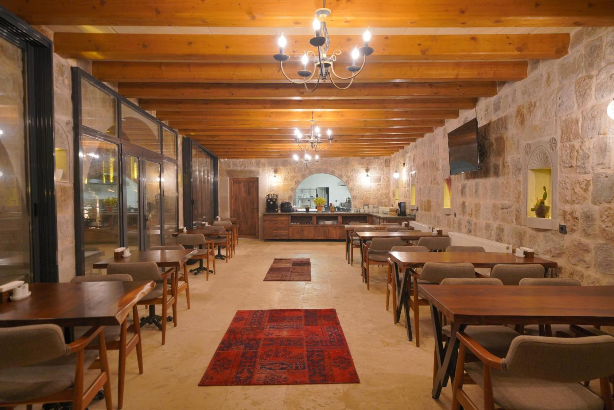 Cappadocia Secret Hill Cave Suites เกอเรเม ภายนอก รูปภาพ