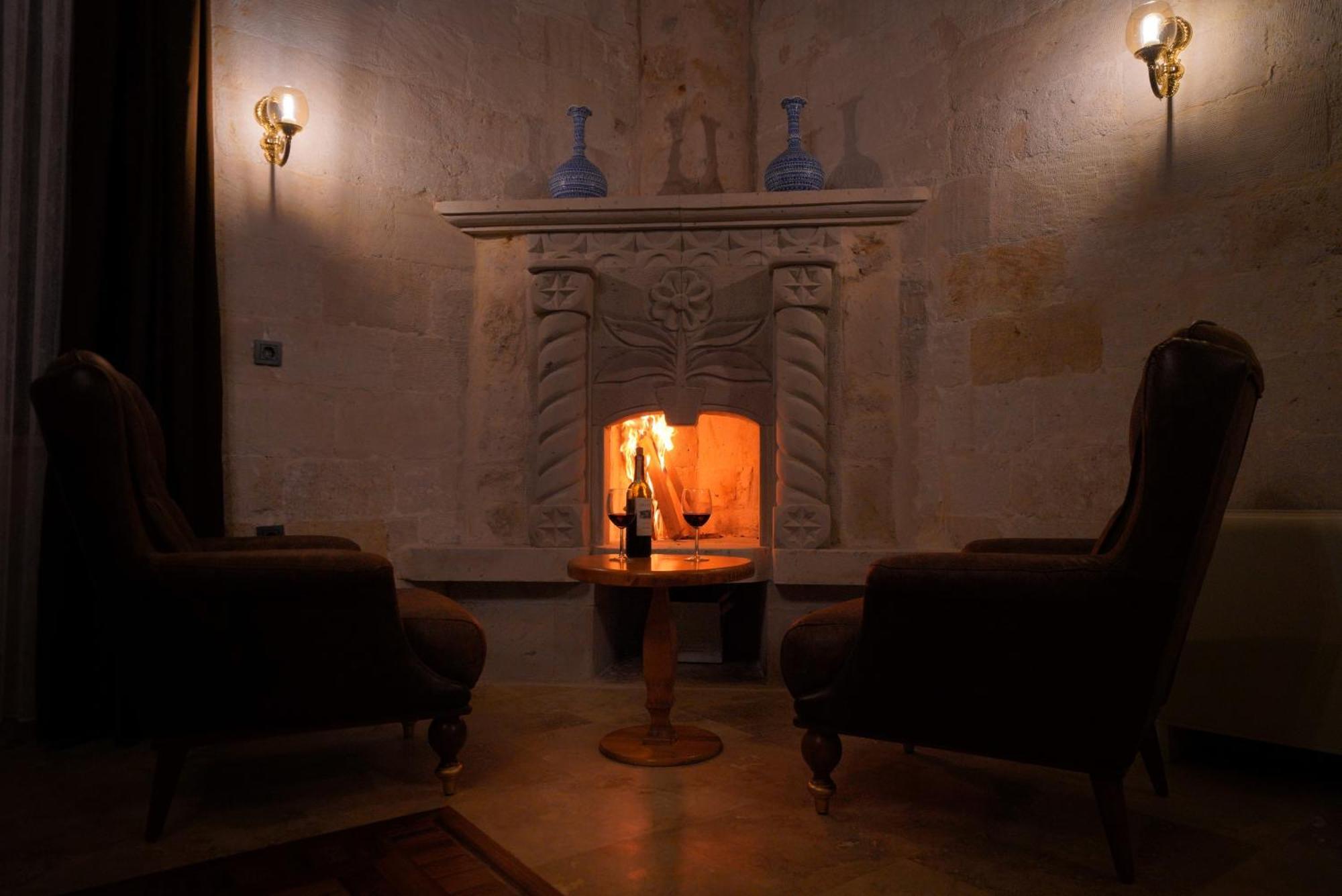 Cappadocia Secret Hill Cave Suites เกอเรเม ภายนอก รูปภาพ