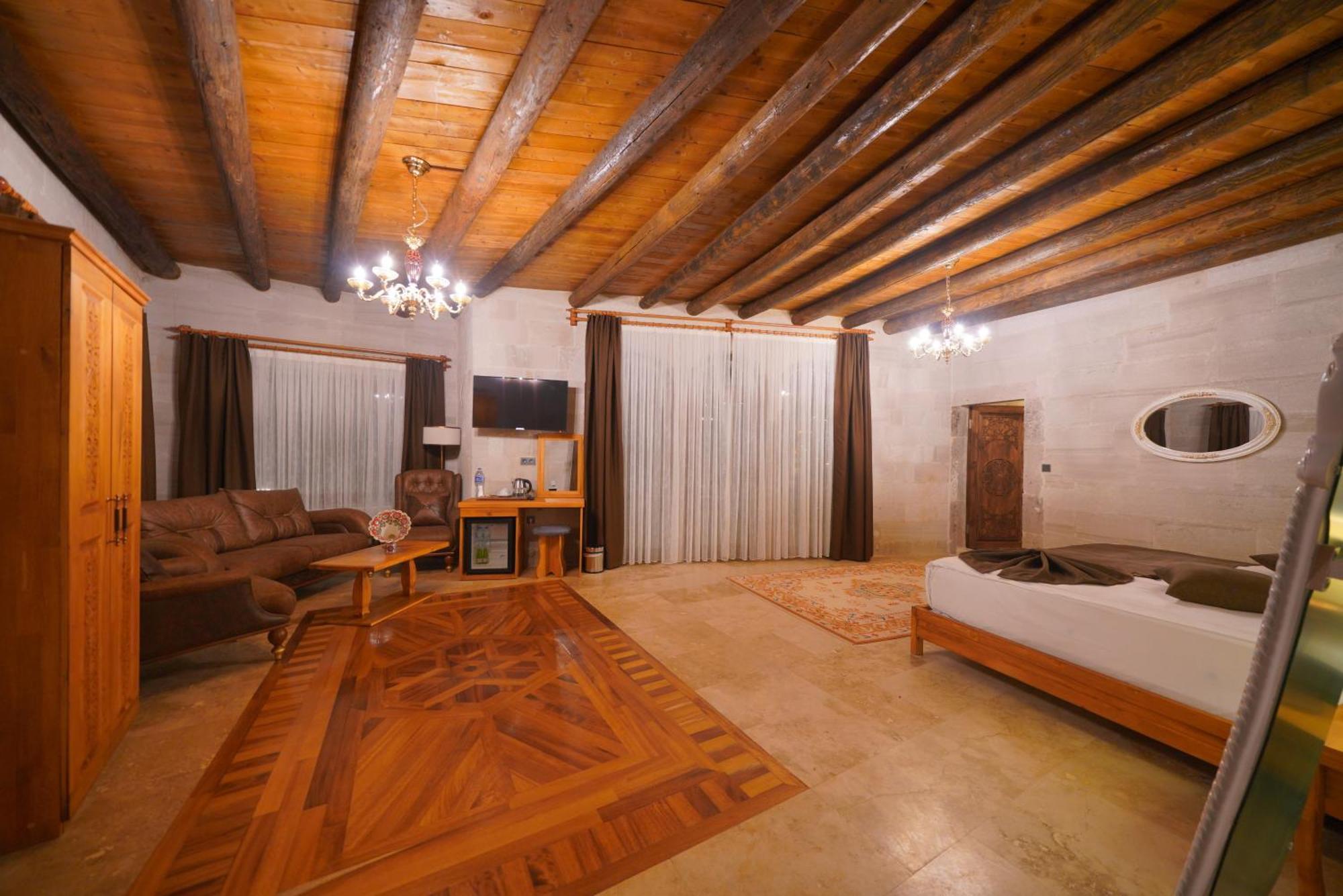 Cappadocia Secret Hill Cave Suites เกอเรเม ภายนอก รูปภาพ