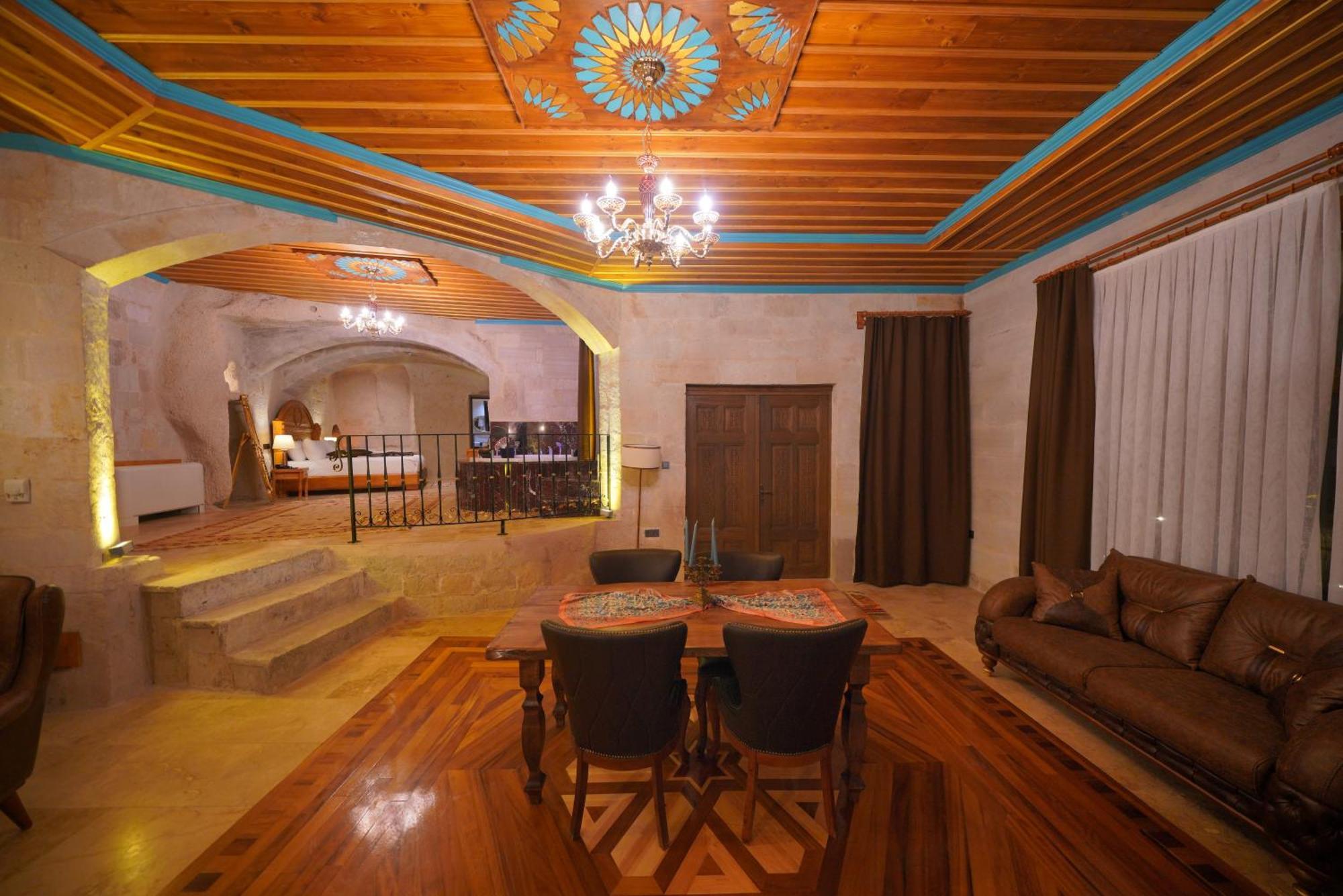 Cappadocia Secret Hill Cave Suites เกอเรเม ภายนอก รูปภาพ