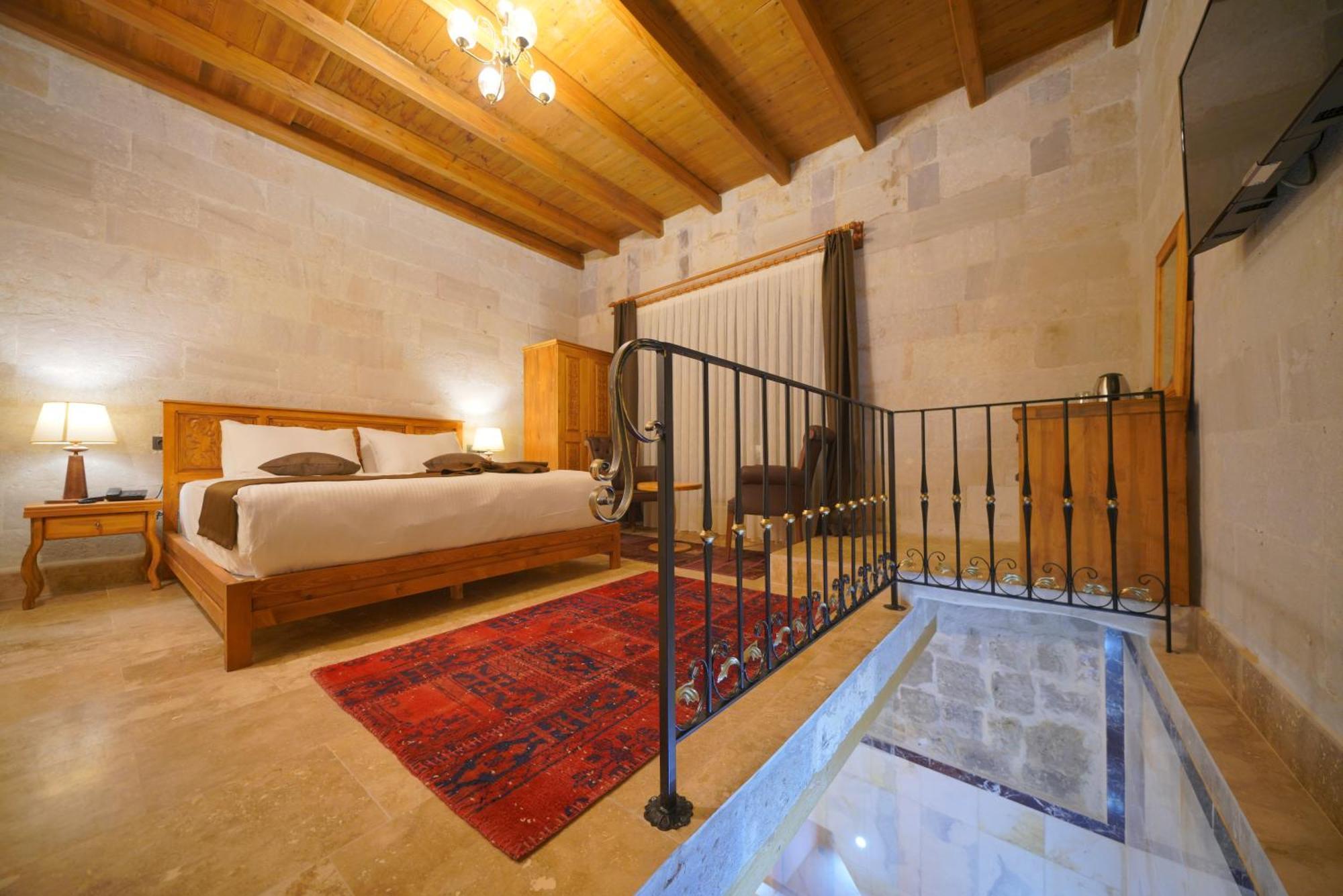 Cappadocia Secret Hill Cave Suites เกอเรเม ภายนอก รูปภาพ